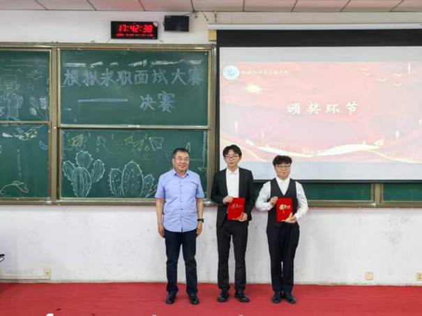 图示, 示意图
中度可信度描述已自动生成:ver1